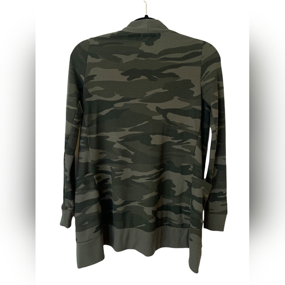 Sweet Romeo Thermal pocket cardigan in green camo XSP - Picture 2 of 5